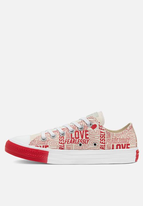 Converse - Chuck Taylor All Star - love fearlessly