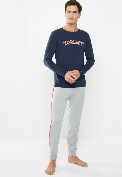 Tommy Hilfiger - Essential long sleeve tee logo - navy