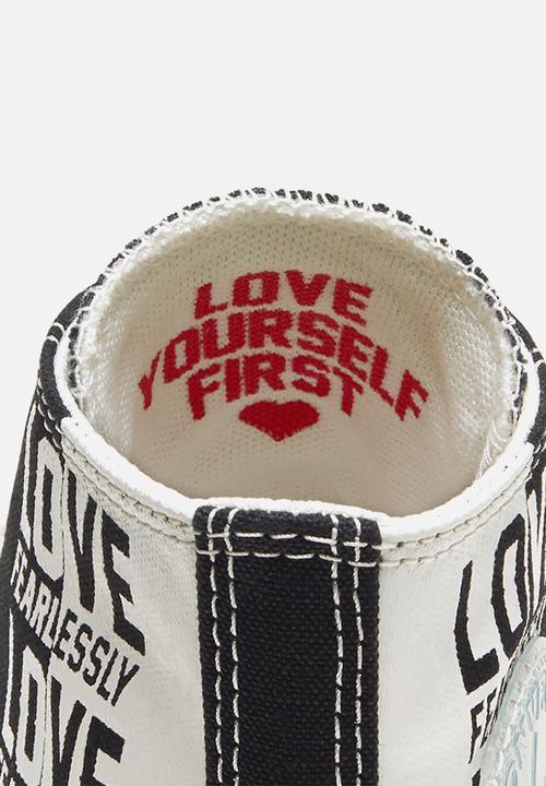 Converse - Chuck Taylor All Star Hi - love fearlessly