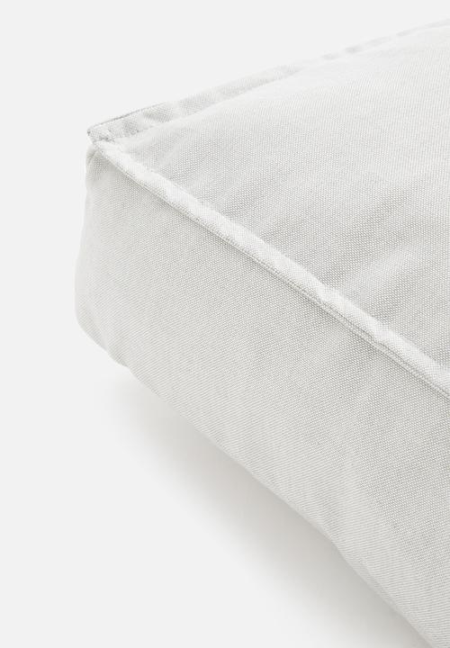 Sixth Floor - Pippin pet bed - grey