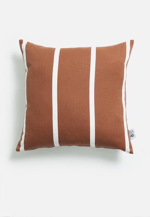 Vert cushion cover - rust