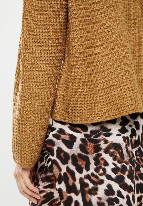 Vero Moda - Leanna rollneck blouse - tan