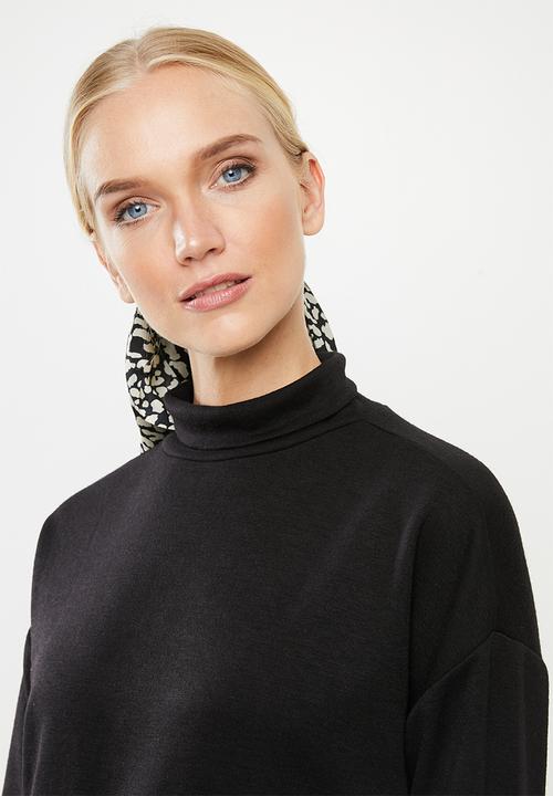 Vero Moda - East long sleeve high neck top - black