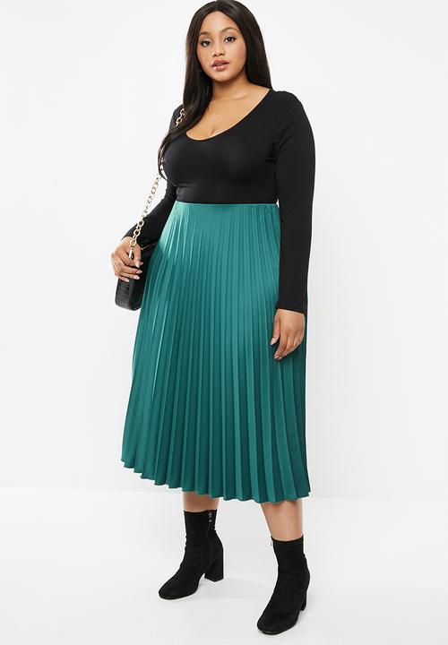 VELVET - Pleated midi skirt - green