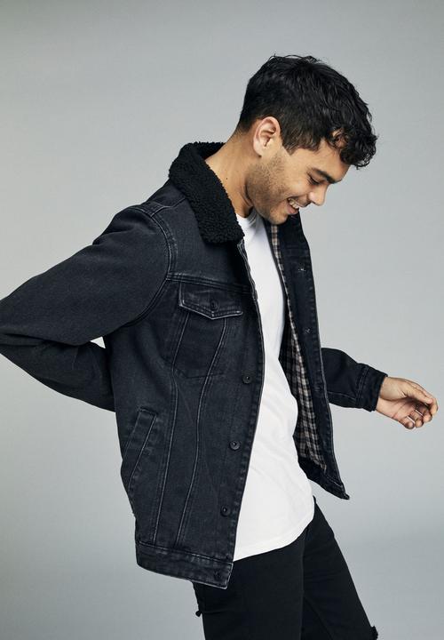 Cotton On - Nu sherpa collar rodeo jacket - black