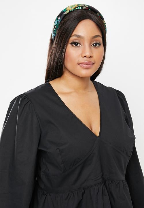 Glamorous - Plus v-neck blouse - black