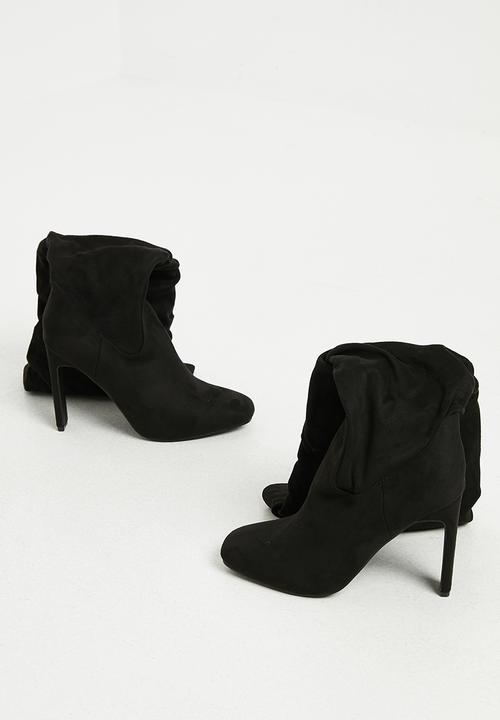 Public Desire - Peak western boot - black