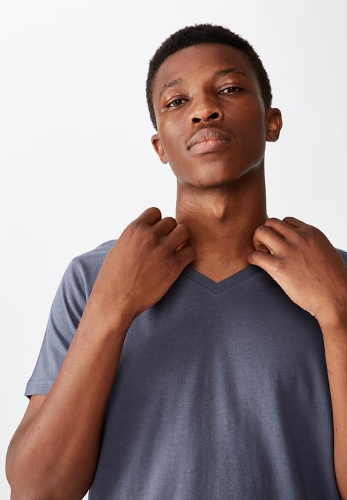 Cotton On - Essential vee neck  - dusty denim