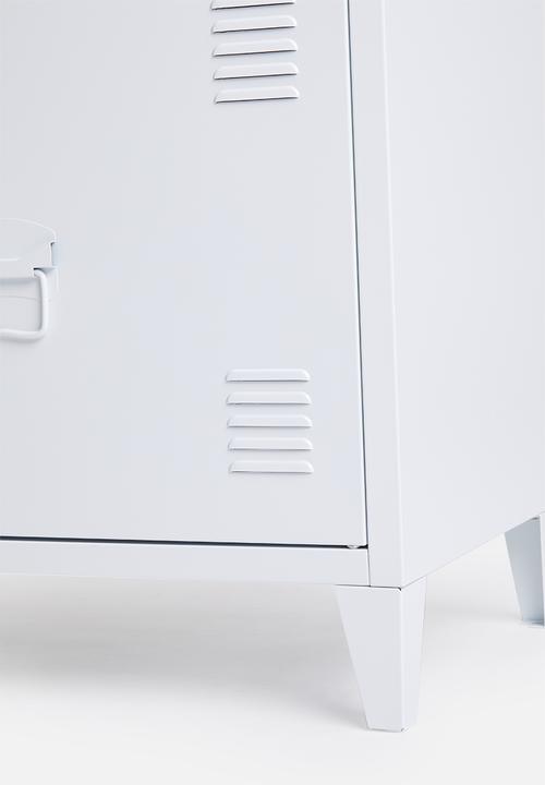 Basics - Matapouri side board - white