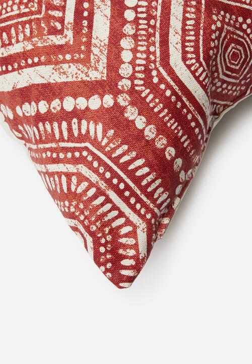 Grey Gardens - Dots cushion cover - red