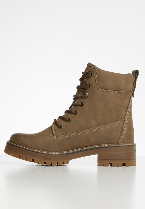 Miss Black - Fox 2 boot - brown