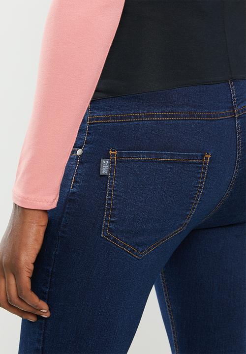 Cherry Melon - Maternity Powerfit skinny jeans - mid blue