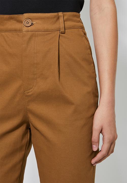 Superbalist - Tapered trousers - brown