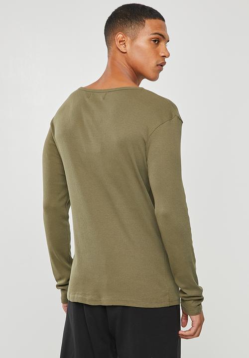Superbalist - Premium ribbed henley sleep top - khaki