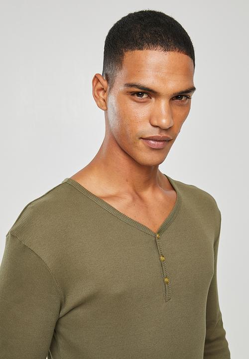 Superbalist - Premium ribbed henley sleep top - khaki