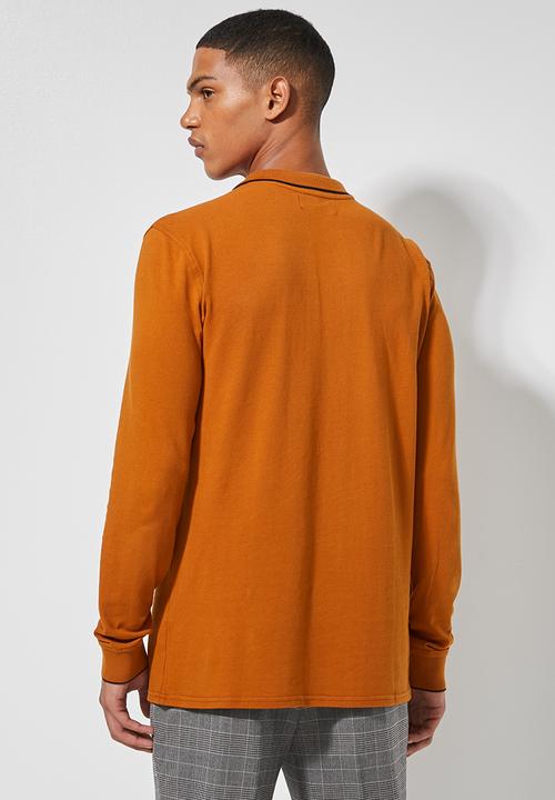 Superbalist - Pique slim fit zip golfer - brown
