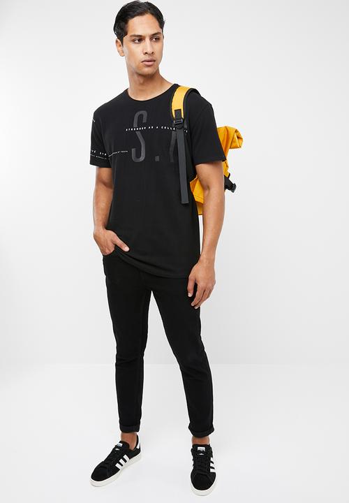S.P.C.C - Varick pique logo tee - black