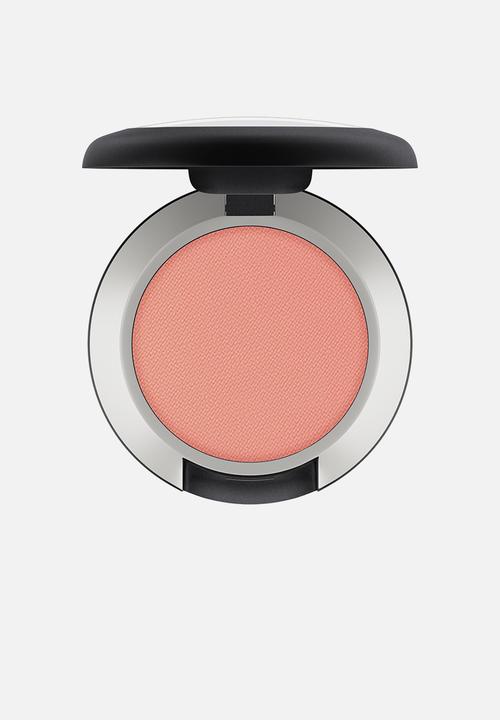 MAC - Powder Kiss Eyeshadow - Strike a Pose