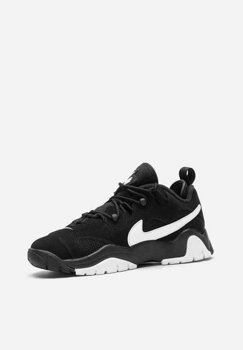 Nike - Air Barrage low - black / white-white