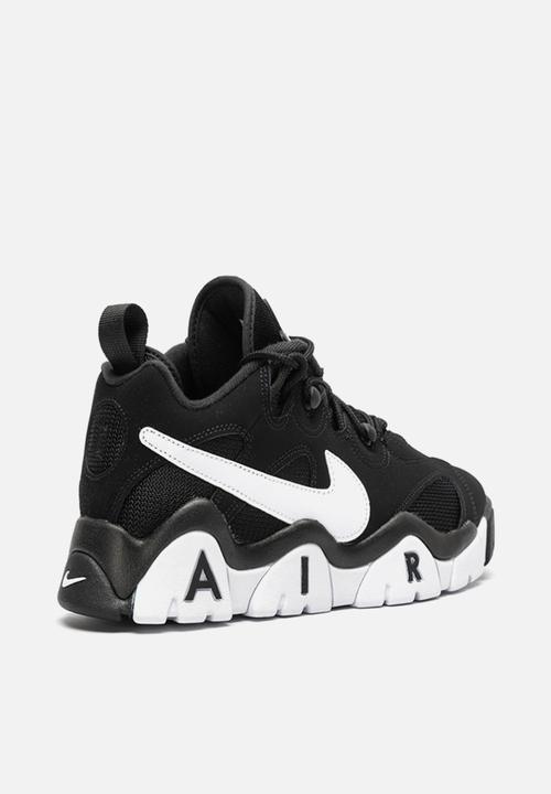 Nike - Air Barrage low - black / white-white