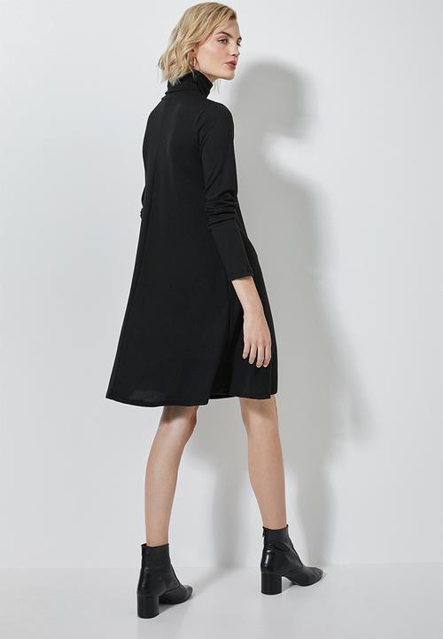 Superbalist - Cut & sew tunic dress - black