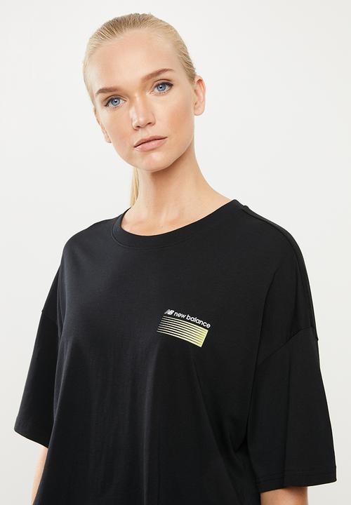 New Balance  - Optiks boxy tee - black