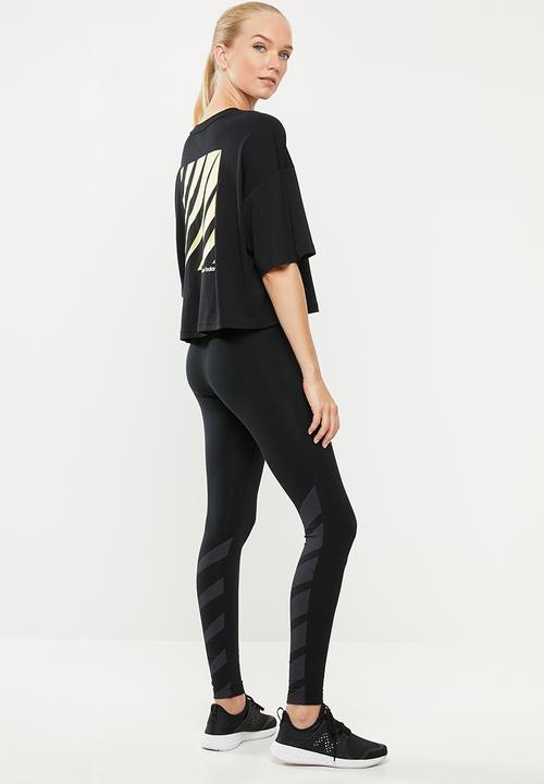New Balance  - Optiks boxy tee - black