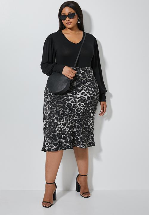 Superbalist - V-neck puff sleeve bodysuit - black