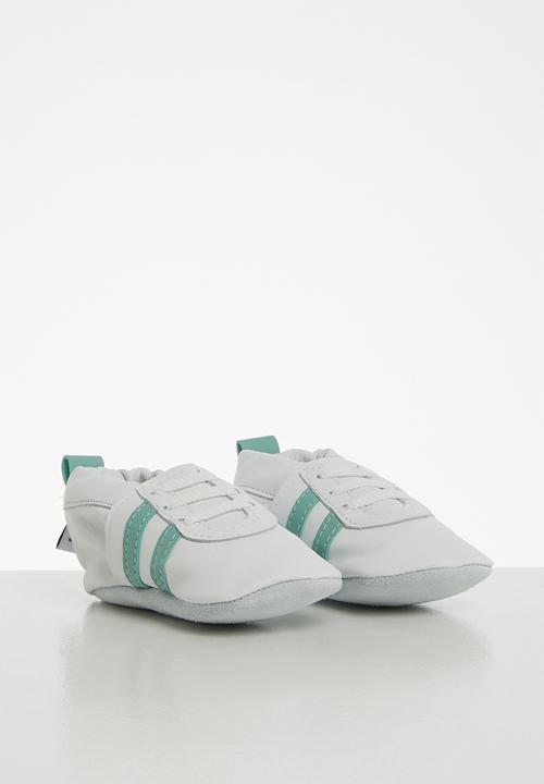 shooshoos - Gulfstream - white