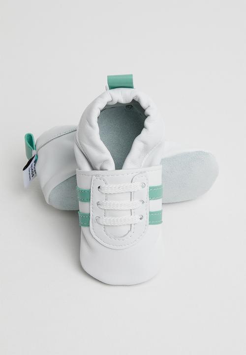 shooshoos - Gulfstream - white