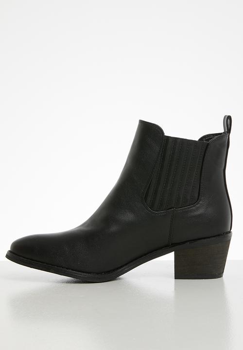 Jada - Pin tuck ankle boot - black