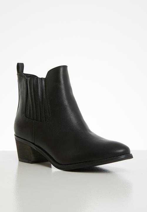 Jada - Pin tuck ankle boot - black