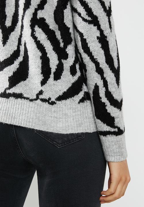 Jacqueline de Yong - Alicia long sleeve jaquard pullover - grey & black 