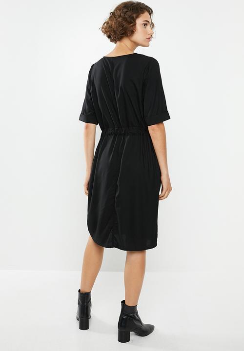 Jacqueline de Yong - Alexa belted dress - black