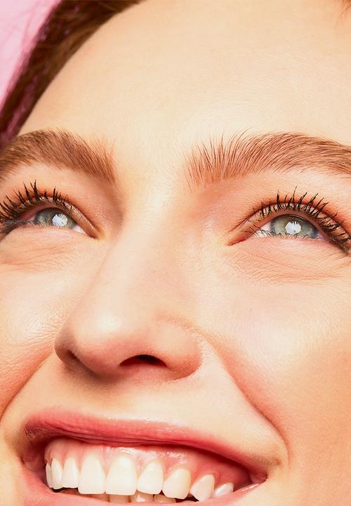 Benefit Cosmetics - Brows & New Beginnings!