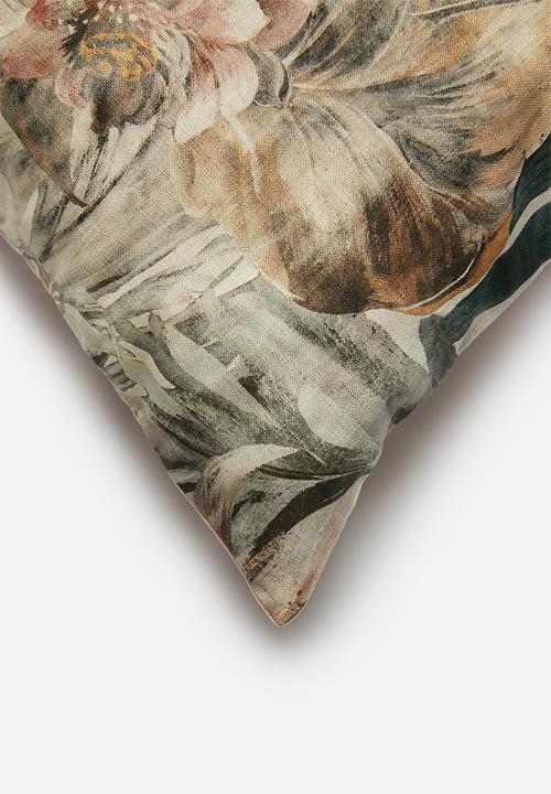 Hertex Haus - Highgrove cushion cover - tourmaline