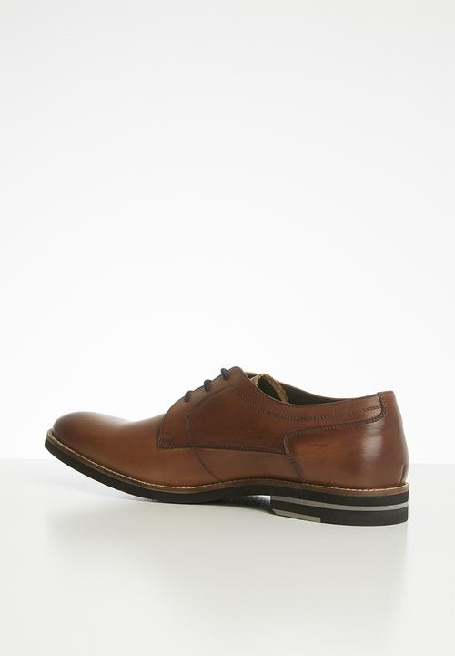 Pringle of Scotland - Greg leather lace up - tan