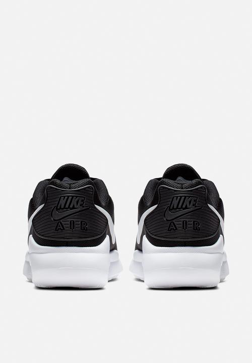 Nike - Air Max Oketo - black / white