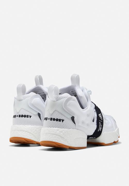 Reebok - Instapump Fury BOOST - white / black / reebok rubber gum