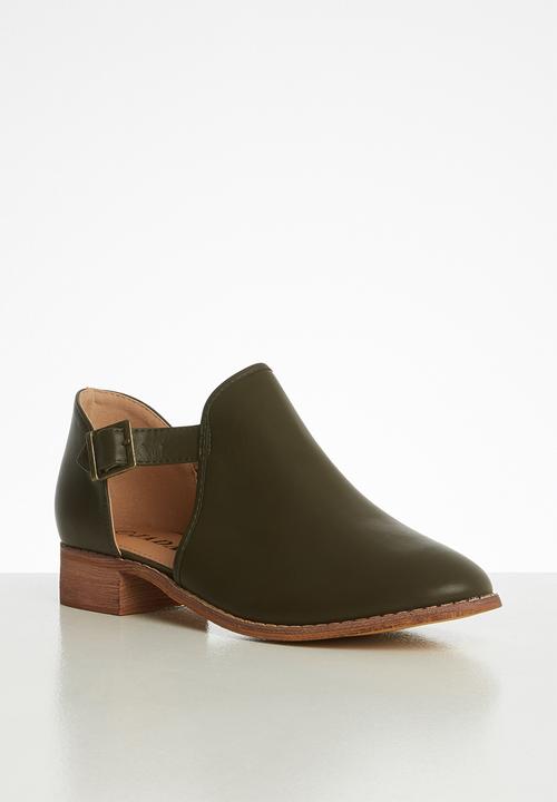Jada - Side buckle bootie - olive