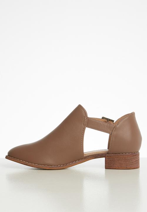 Jada - Side buckle bootie - taupe