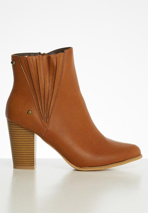 Miss Black - Cognac boot - tan