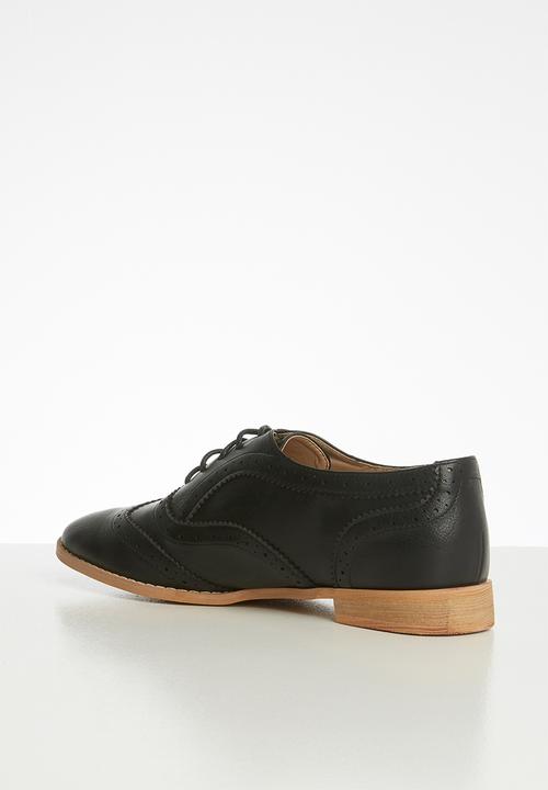 Superbalist - Nikki brogue - black