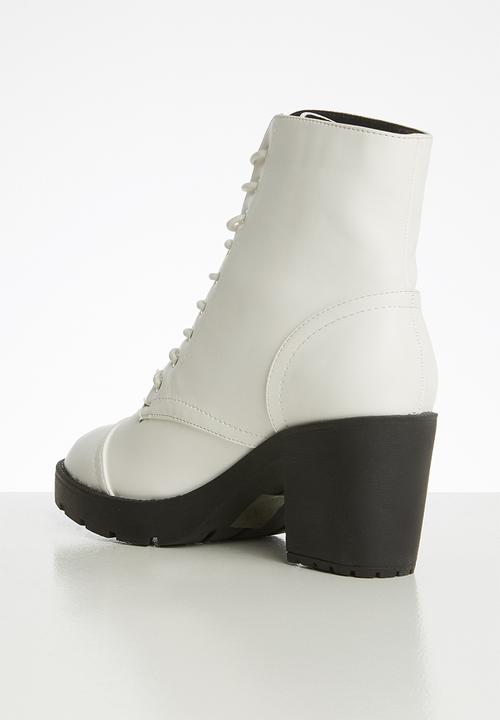 Superbalist - Londi lace-up boot - white