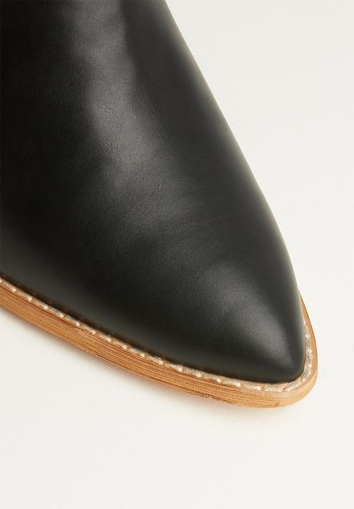 Superbalist - Jenni cut out boot - black