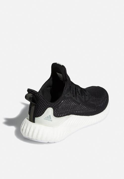 adidas Performance - AlphaBOOST Parley - core black / linen green / ftwr white