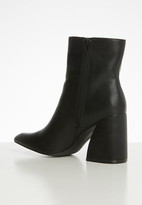 Superbalist - Luwan ankle boot - black