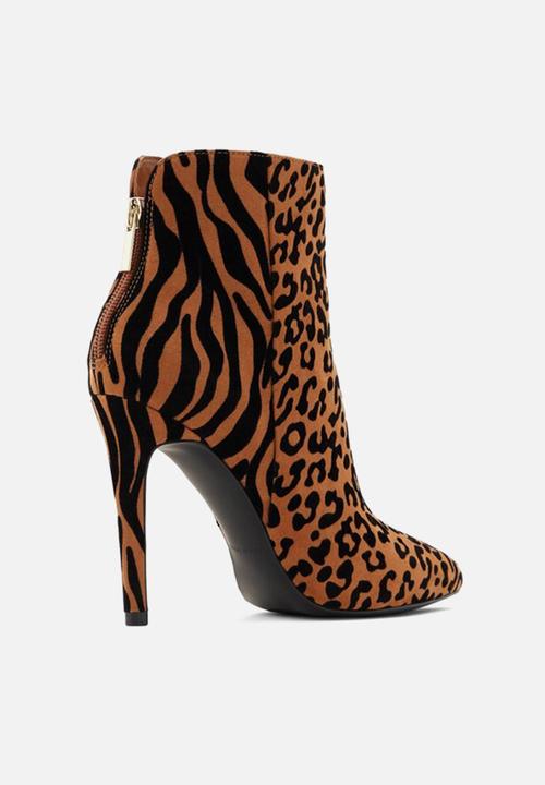 Call It Spring - Tulipe boot - brown & black 
