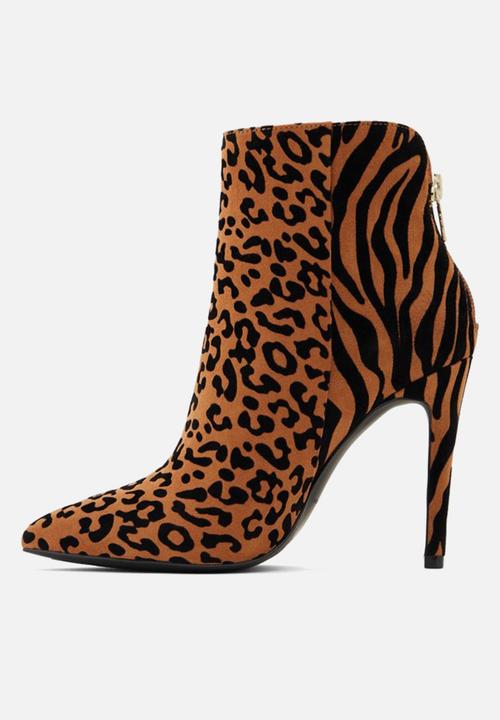 Call It Spring - Tulipe boot - brown & black 