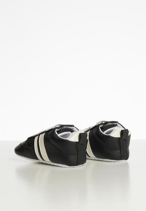 Pop Candy - Baby pull on sneaker - black